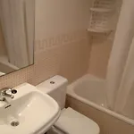 Apartament La Riviera - Vista Piscina- Serviden *