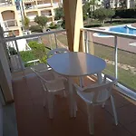 La Riviera - Vista Piscina- Serviden