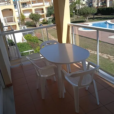 La Riviera - Vista Piscina- Serviden