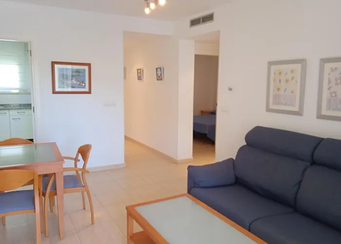 La Riviera - Vista Piscina- Serviden Apartment